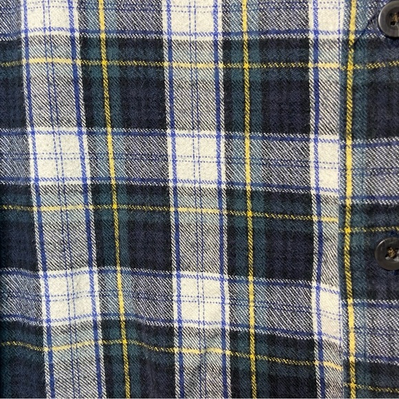 L.L. Bean Plaid Flannel Shirt Sz Lrg - Picture 4 of 4